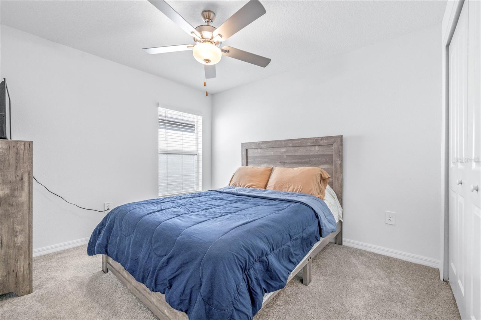 5182 FIDDLE FIG AVE
