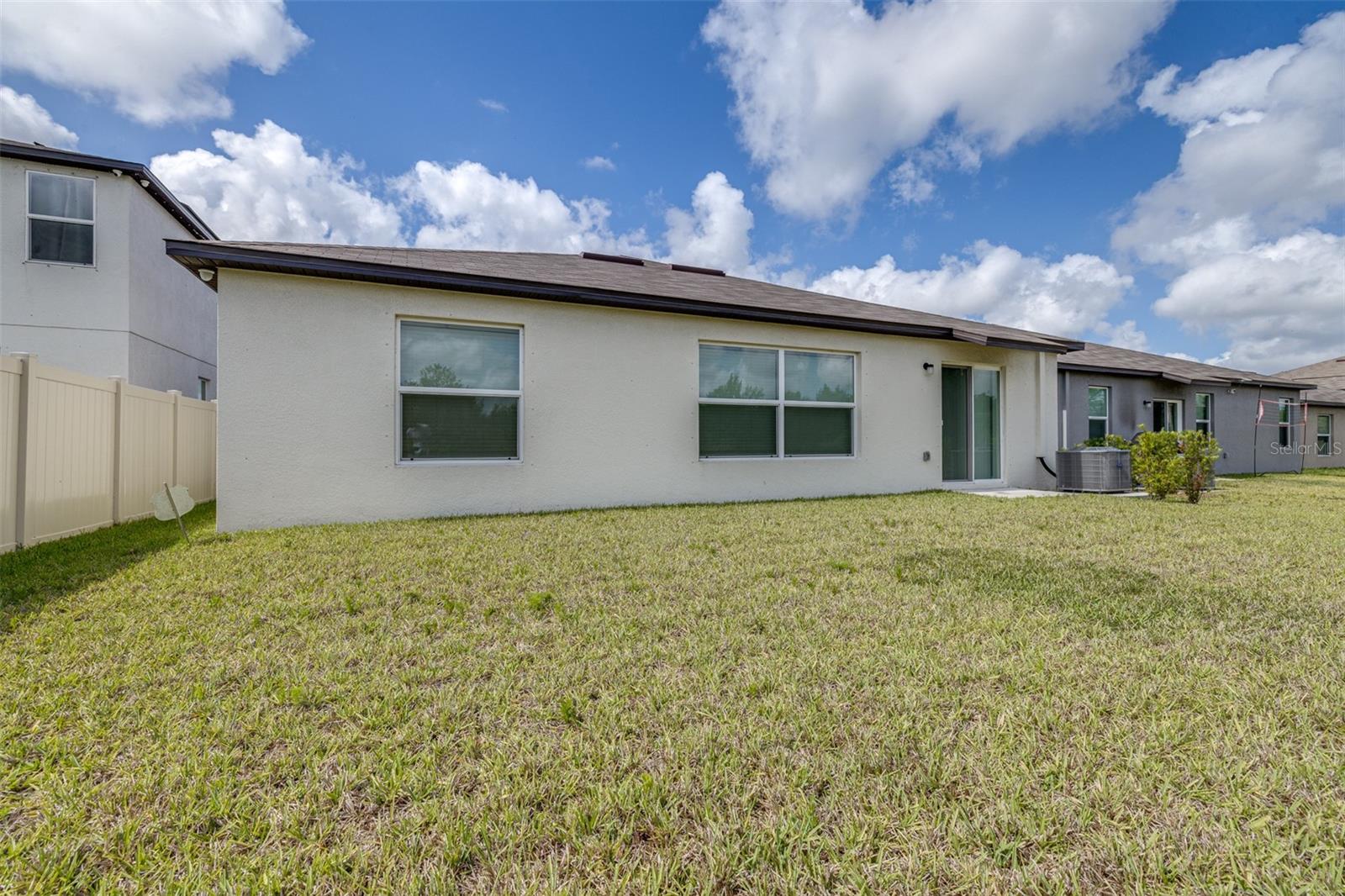 5182 FIDDLE FIG AVE