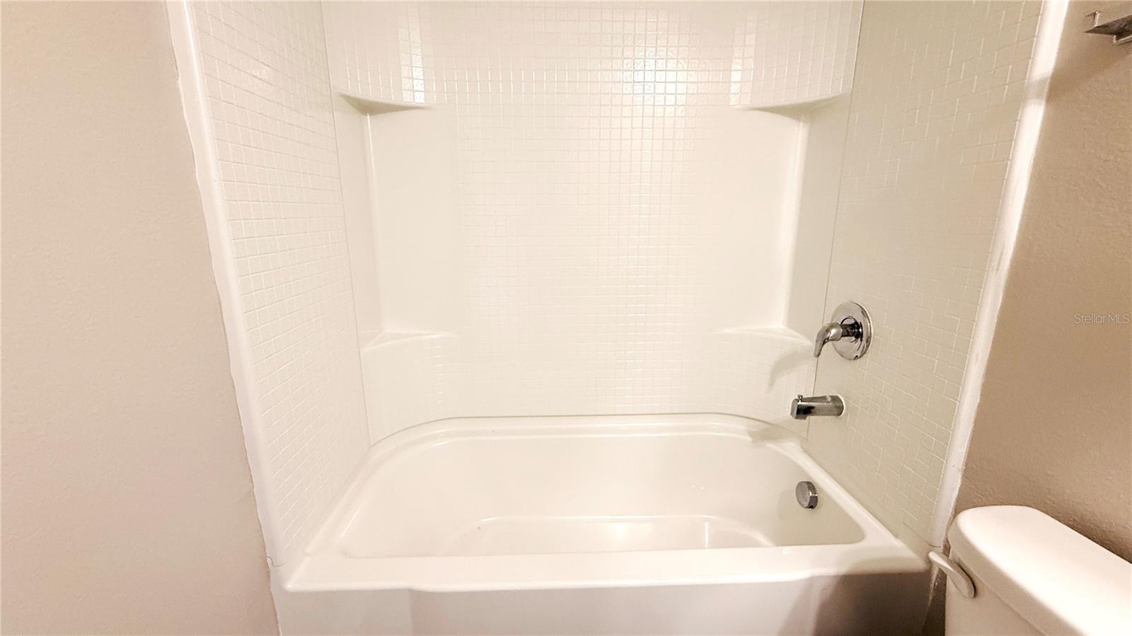 35123 WHITE WATER LILY WAY