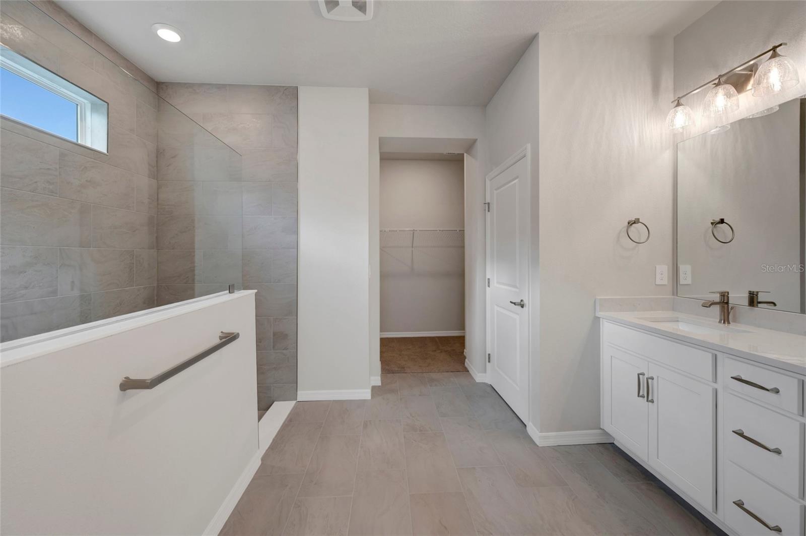 439 SPRING HARVEST DR