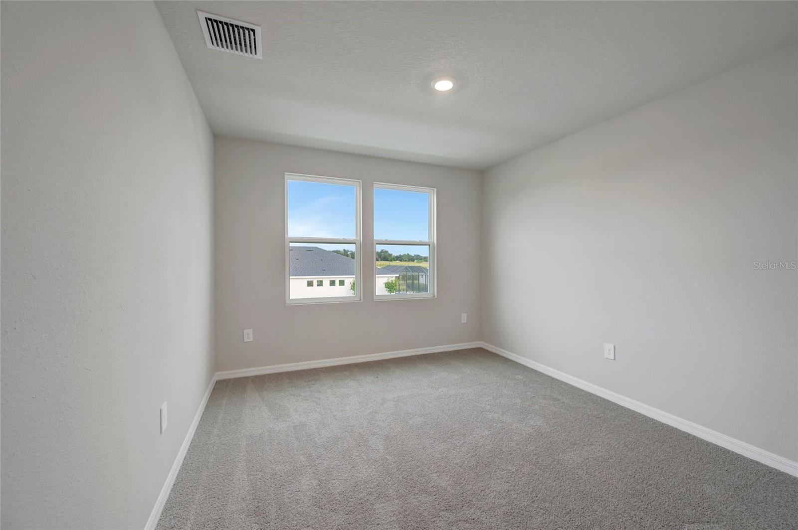 439 SPRING HARVEST DR