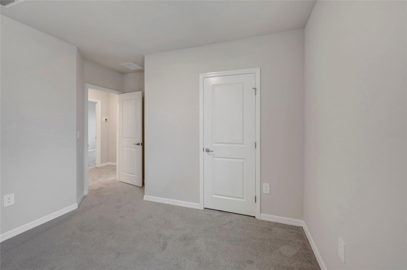 439 SPRING HARVEST DR