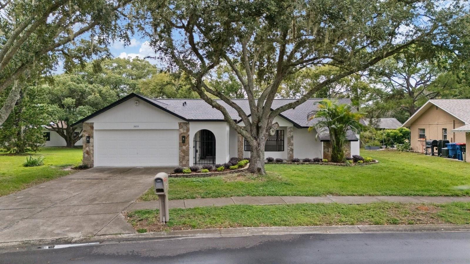 3655 ERIN BROOK DR