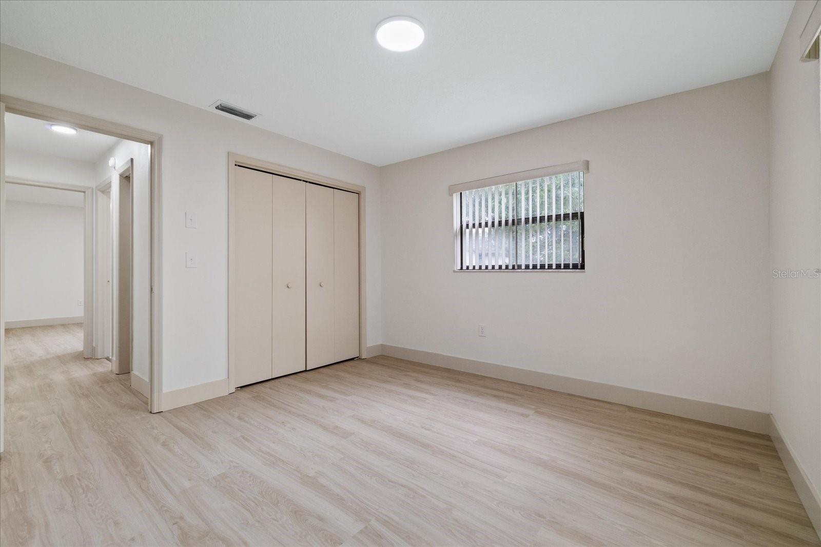 3655 ERIN BROOK DR