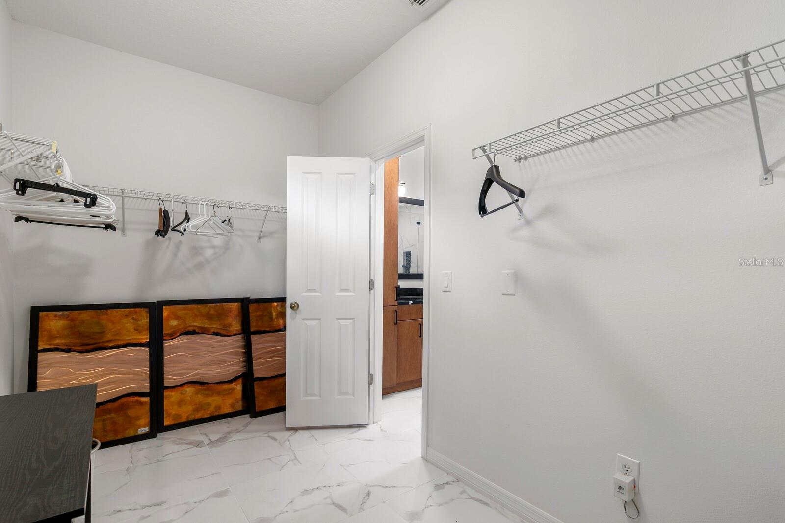 12304 WYCLIFF PL