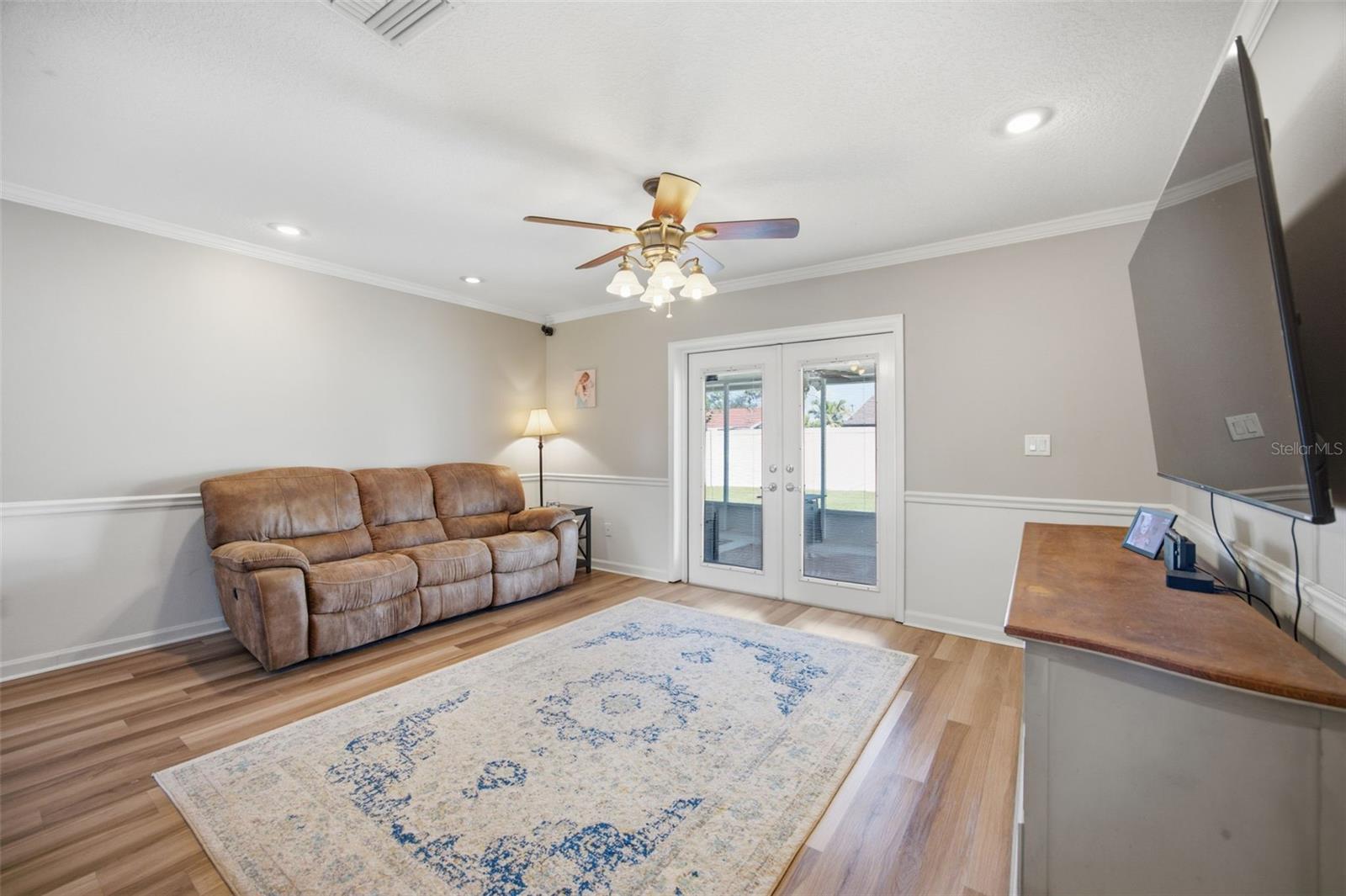 104 MITCHELL DR