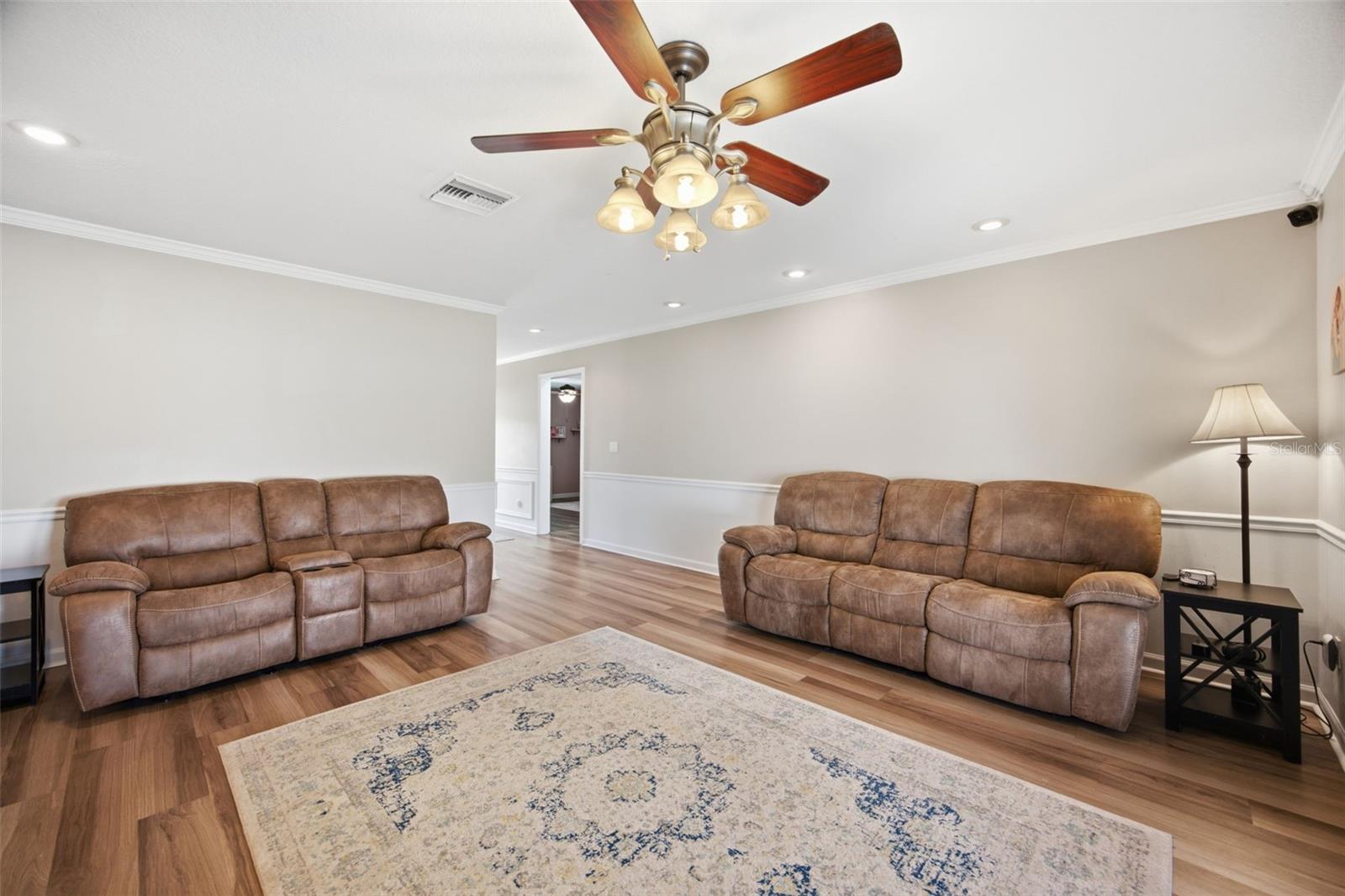 104 MITCHELL DR