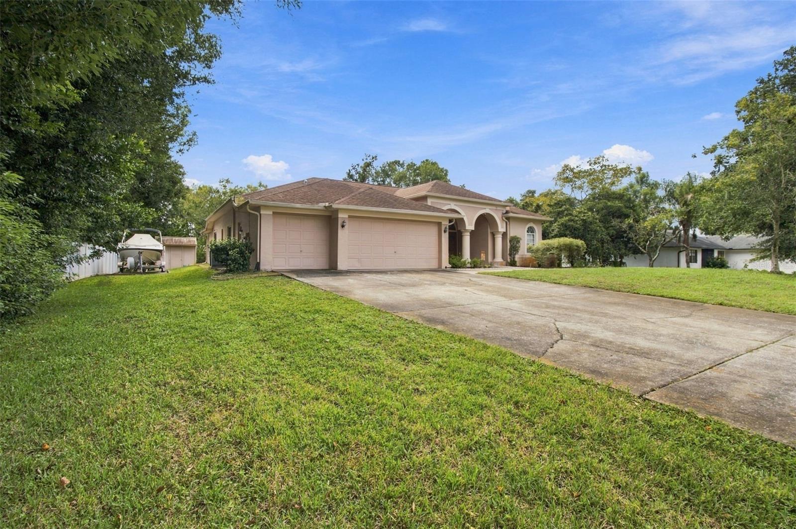 22420 SHORESIDE DR