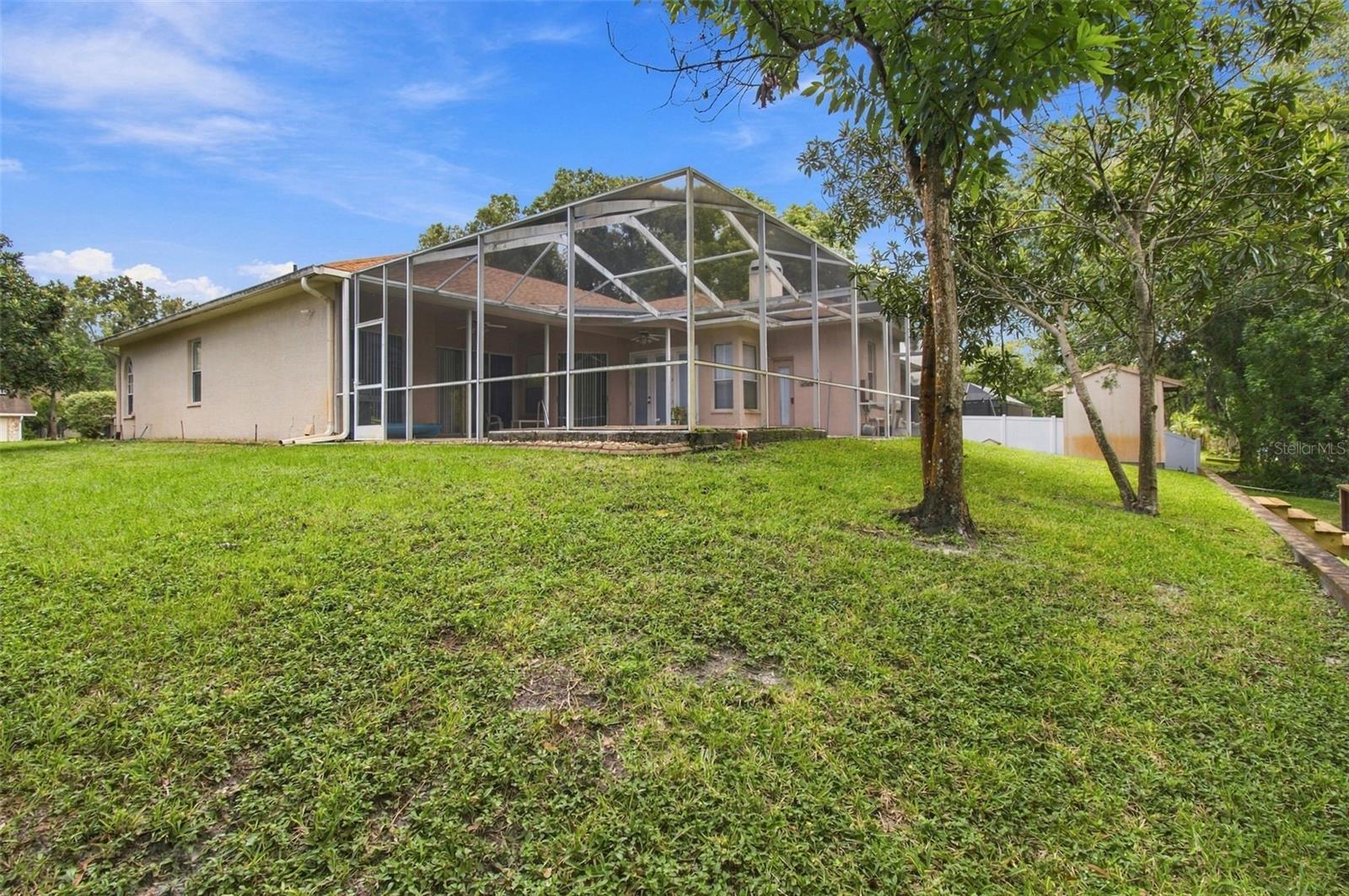 22420 SHORESIDE DR