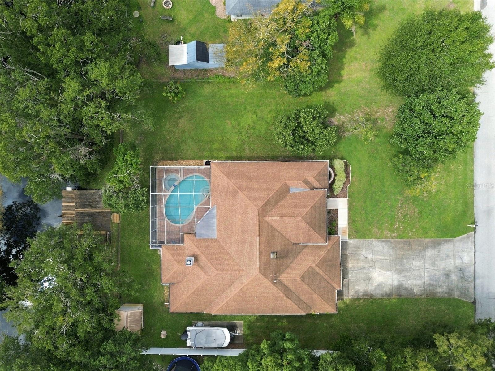 22420 SHORESIDE DR