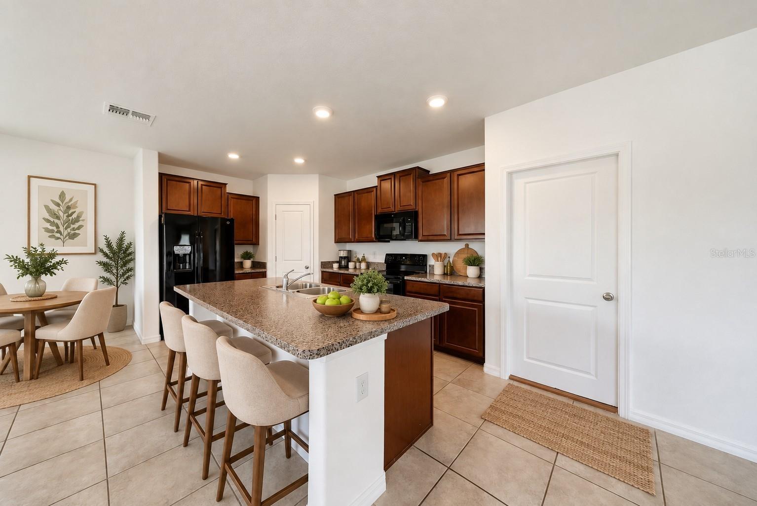 13904 ARBOR PINES DR