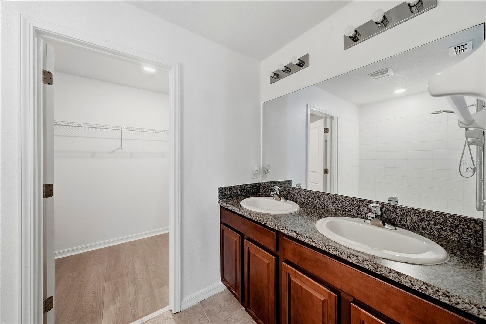 13904 ARBOR PINES DR
