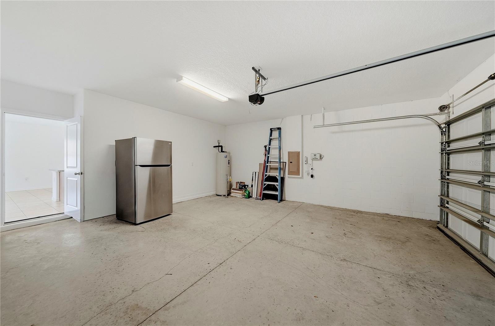 13904 ARBOR PINES DR