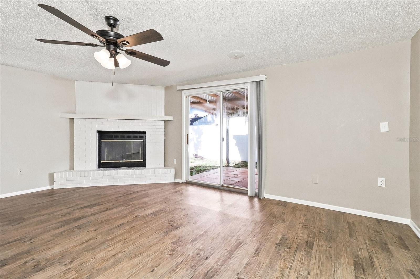 6452 LANGSTON AVE