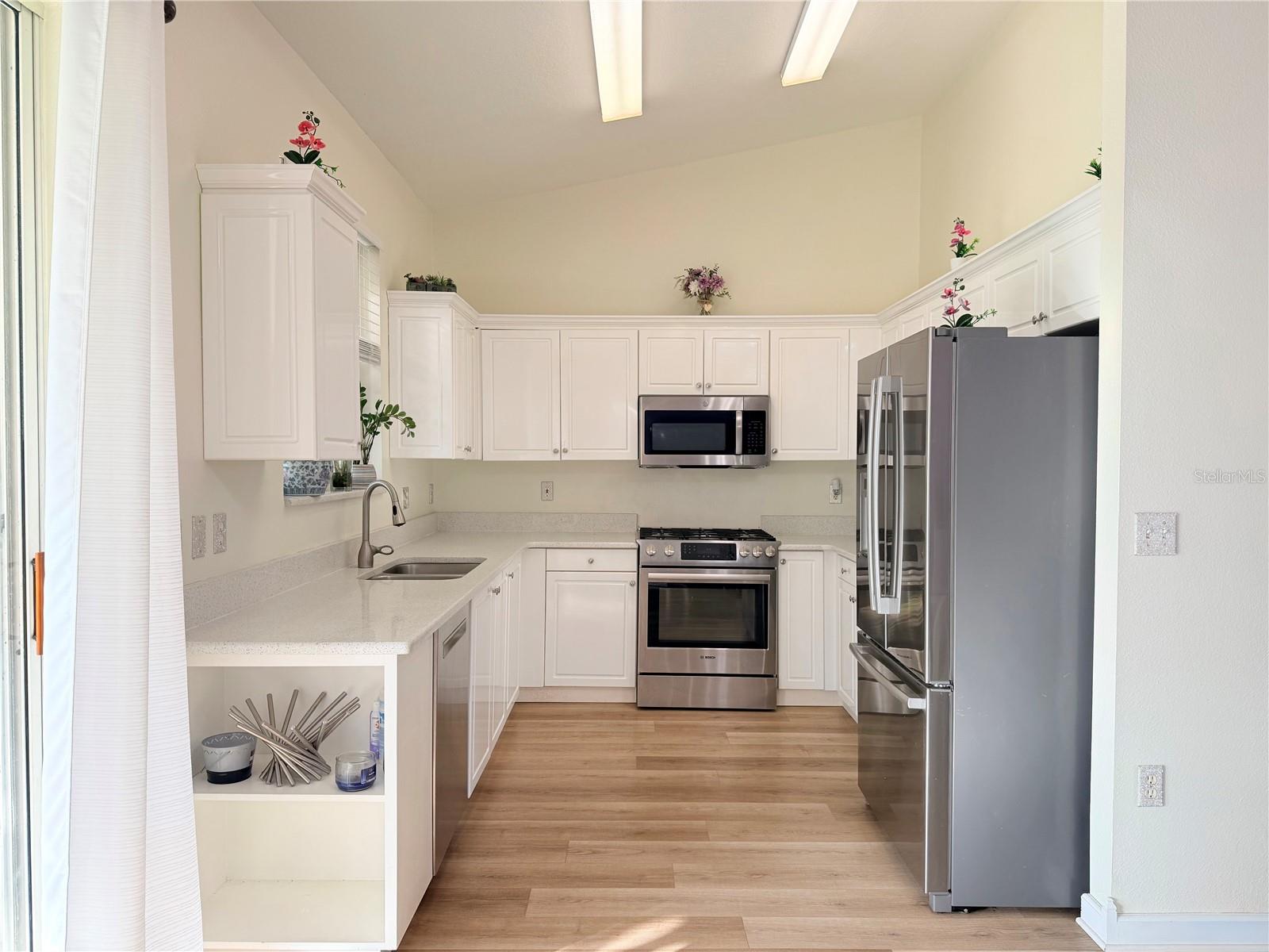 24604 LAUREL RIDGE DR