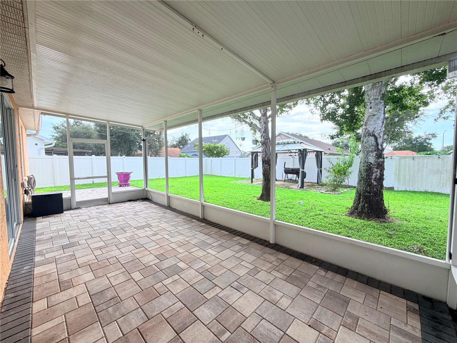 24604 LAUREL RIDGE DR