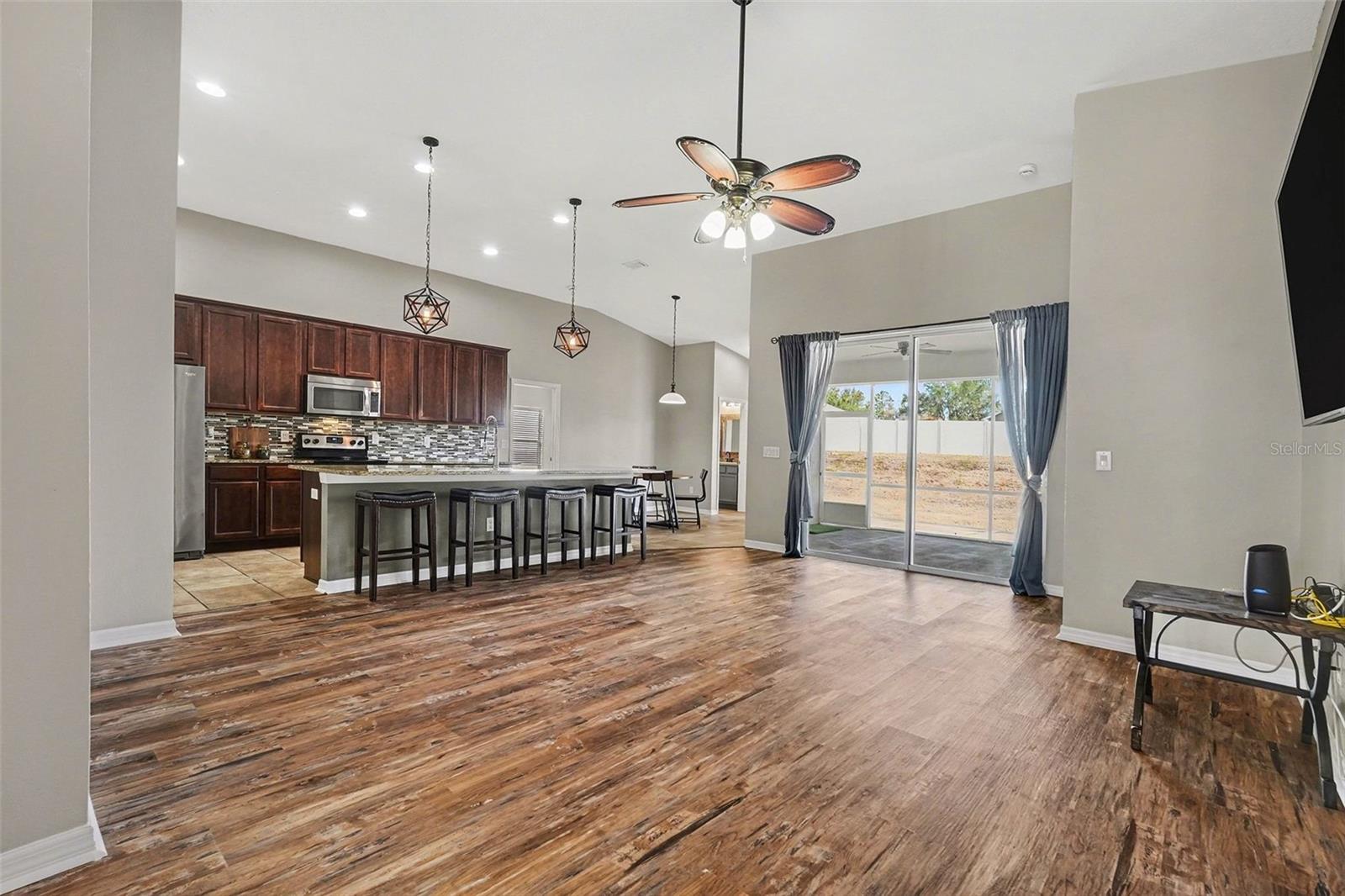 12324 LOOPBACK DR