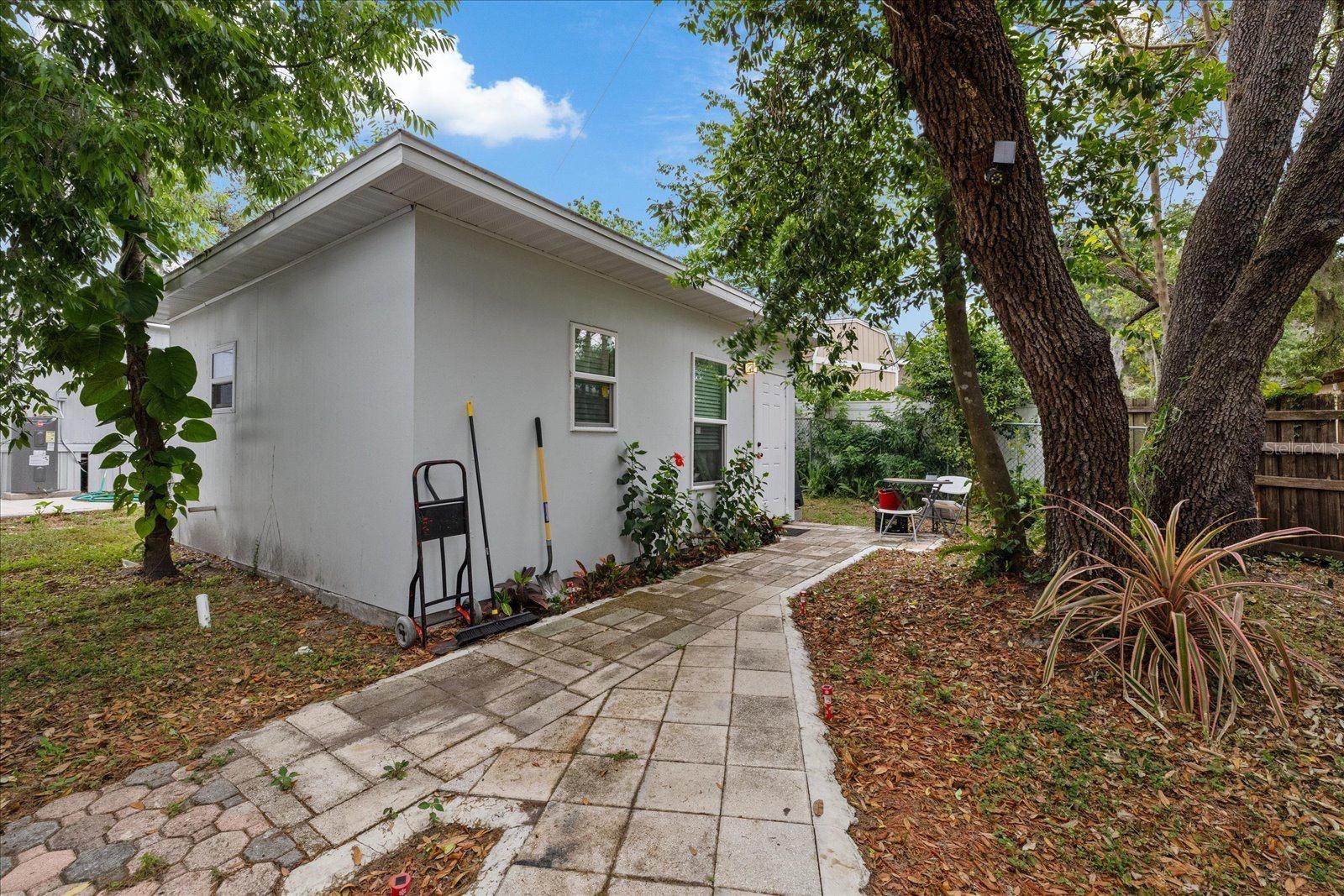 4115 MAYWOOD DR