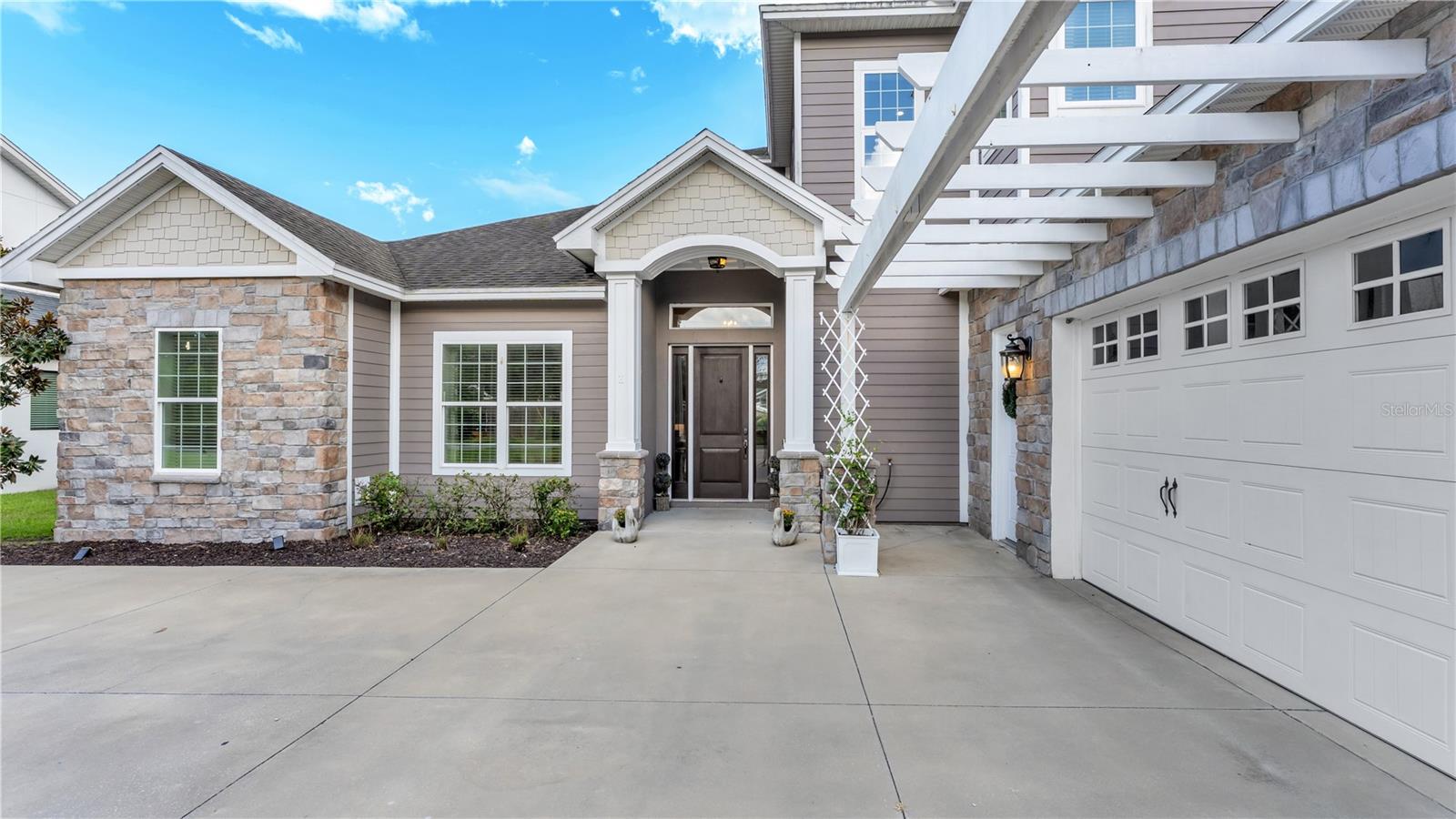 1539 HOLLINGSWORTH CREEK CT