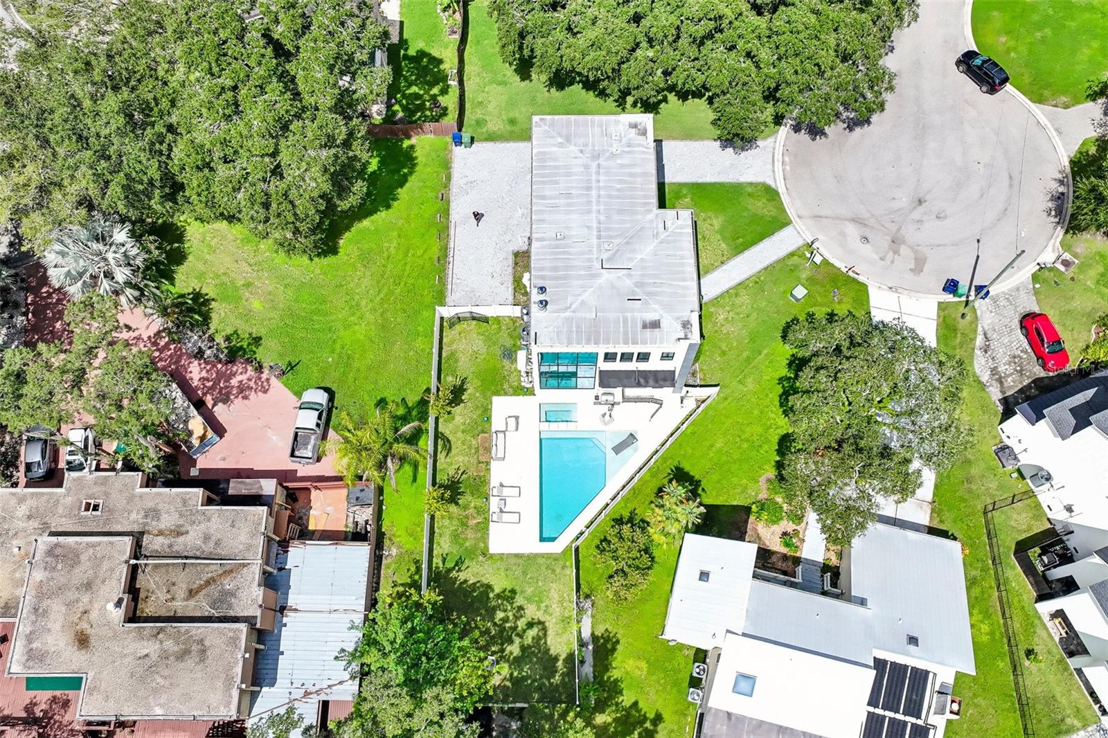 8103 N RIVER SHORE DR