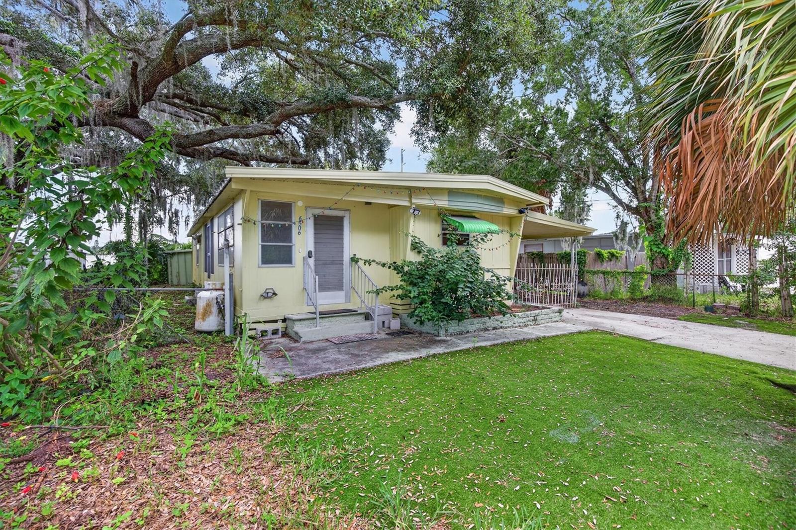 6506 WESTSIDE DR