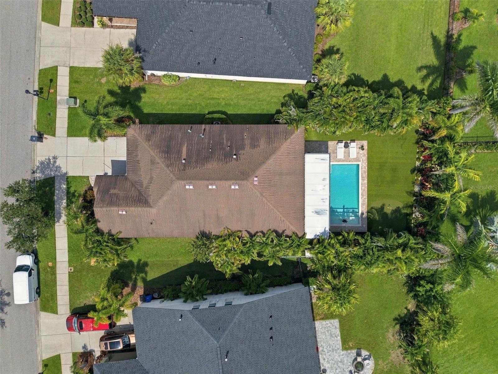 6805 PARK STRAND DR