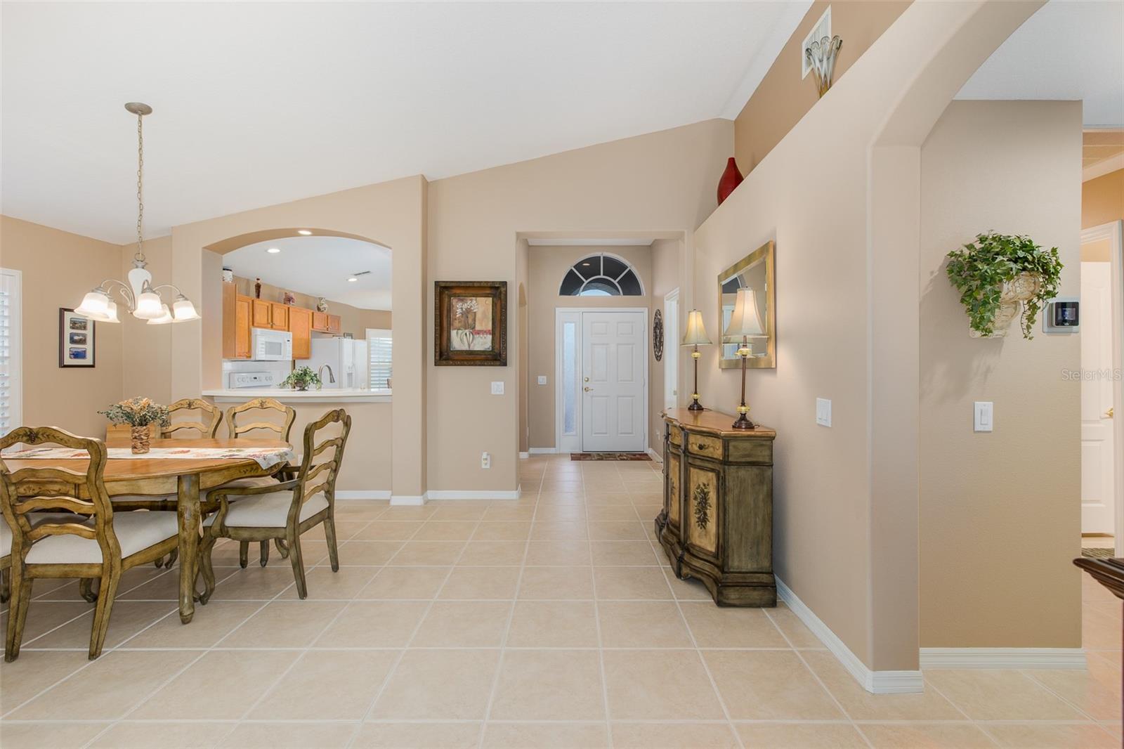 1856 ARBOR KNOLL LOOP