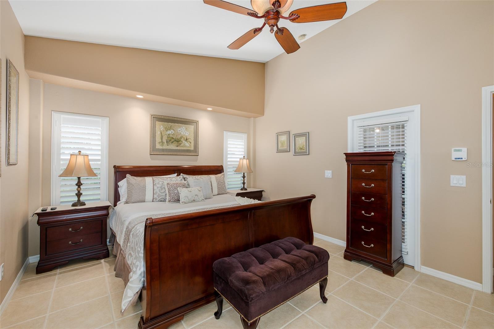 1856 ARBOR KNOLL LOOP