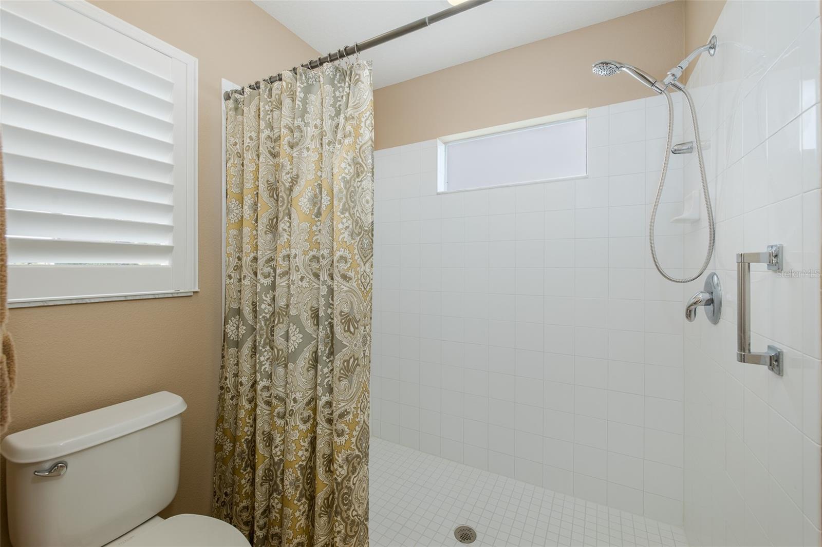 1856 ARBOR KNOLL LOOP