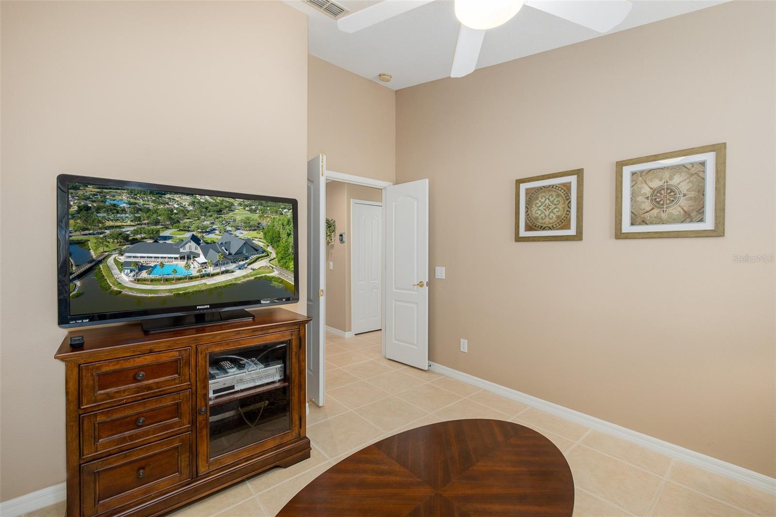 1856 ARBOR KNOLL LOOP