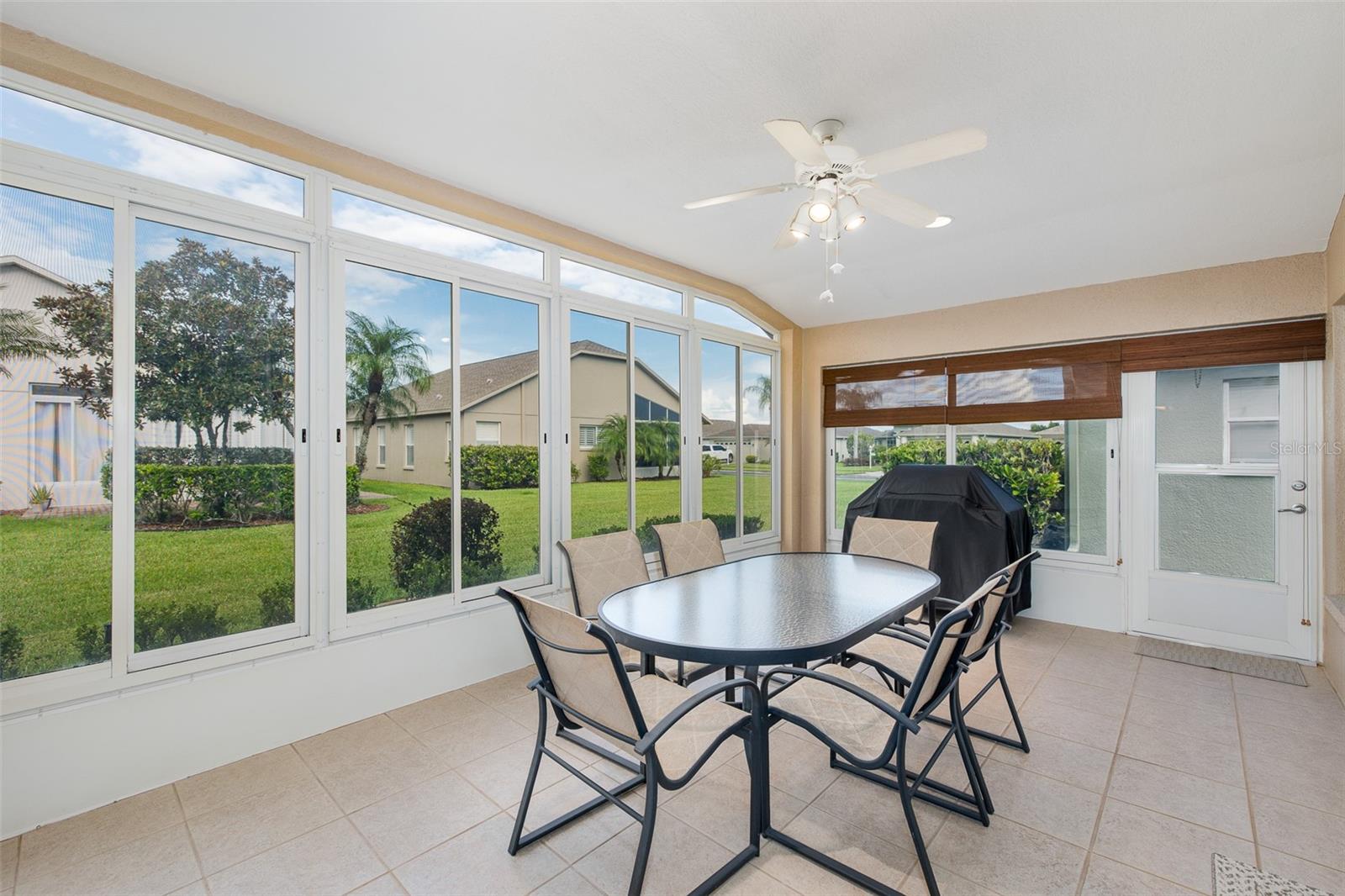 1856 ARBOR KNOLL LOOP