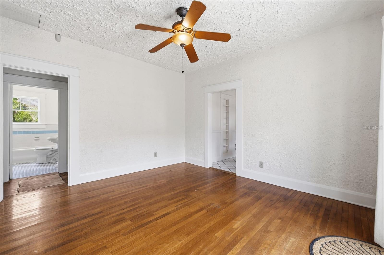 1309 E WILDER AVE