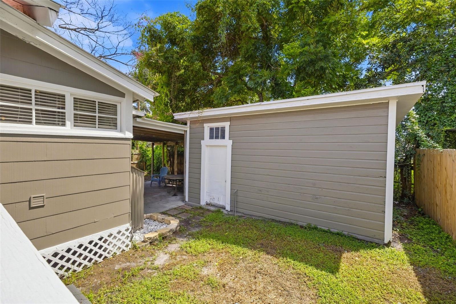1309 E WILDER AVE