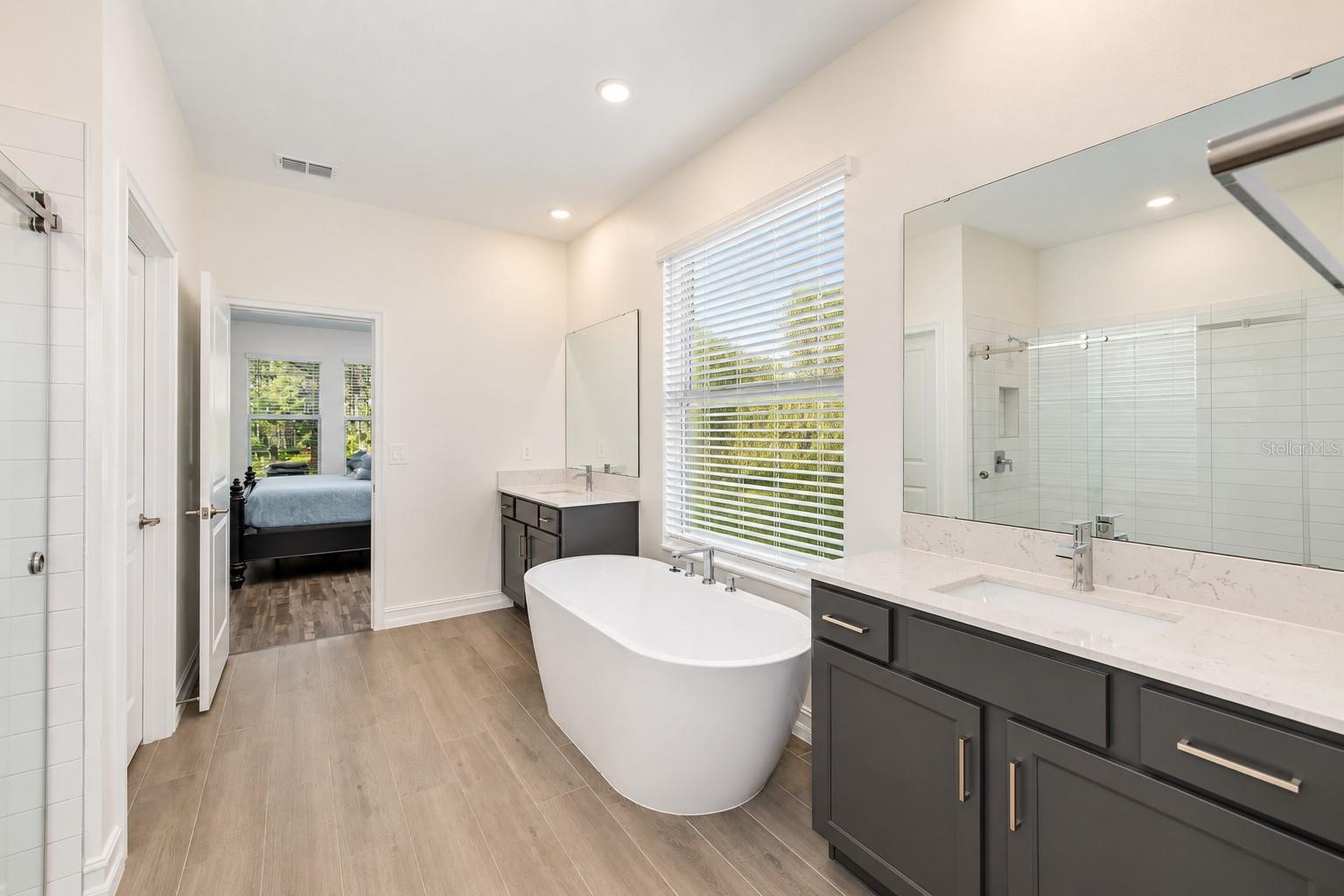 18342 SERENE LAKE LOOP