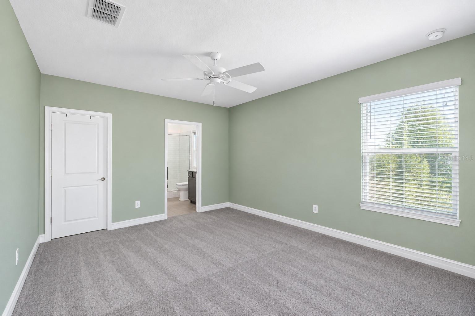 18342 SERENE LAKE LOOP
