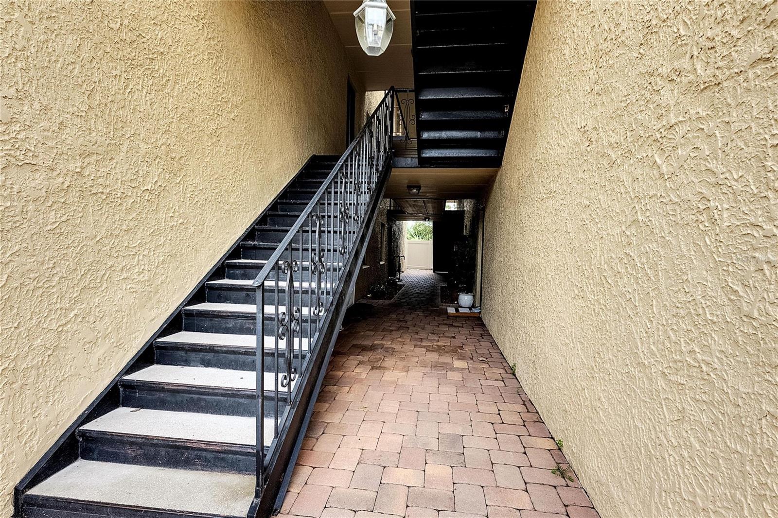 5304 W KENNEDY BLVD #106