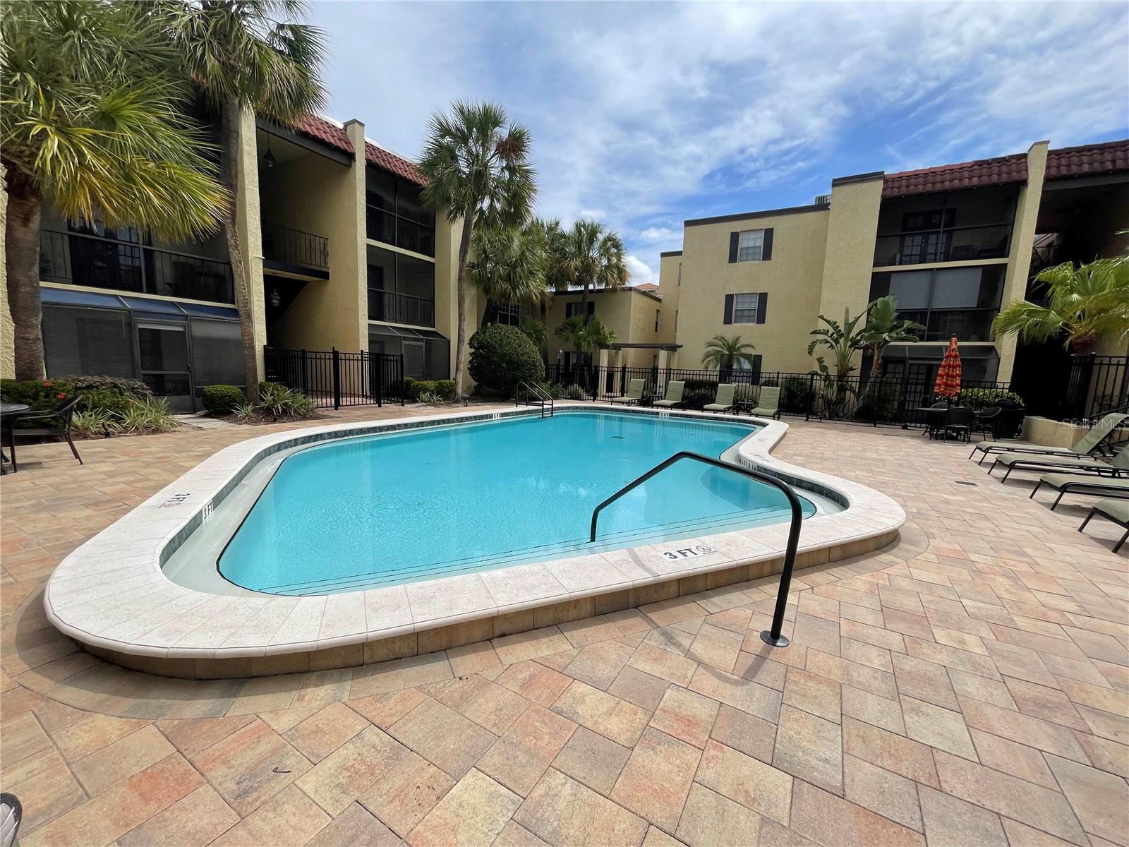 5304 W KENNEDY BLVD #106