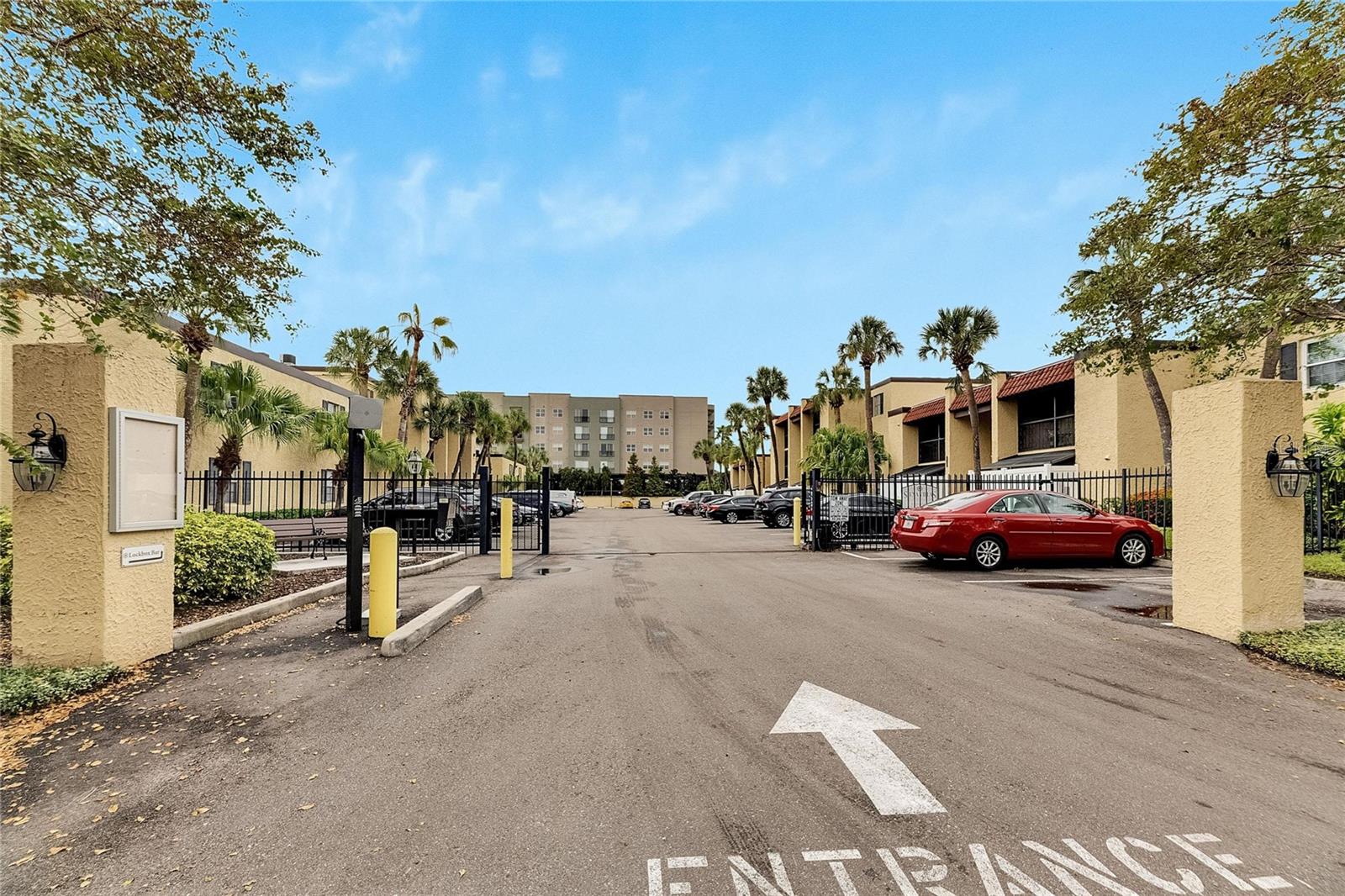 5304 W KENNEDY BLVD #106