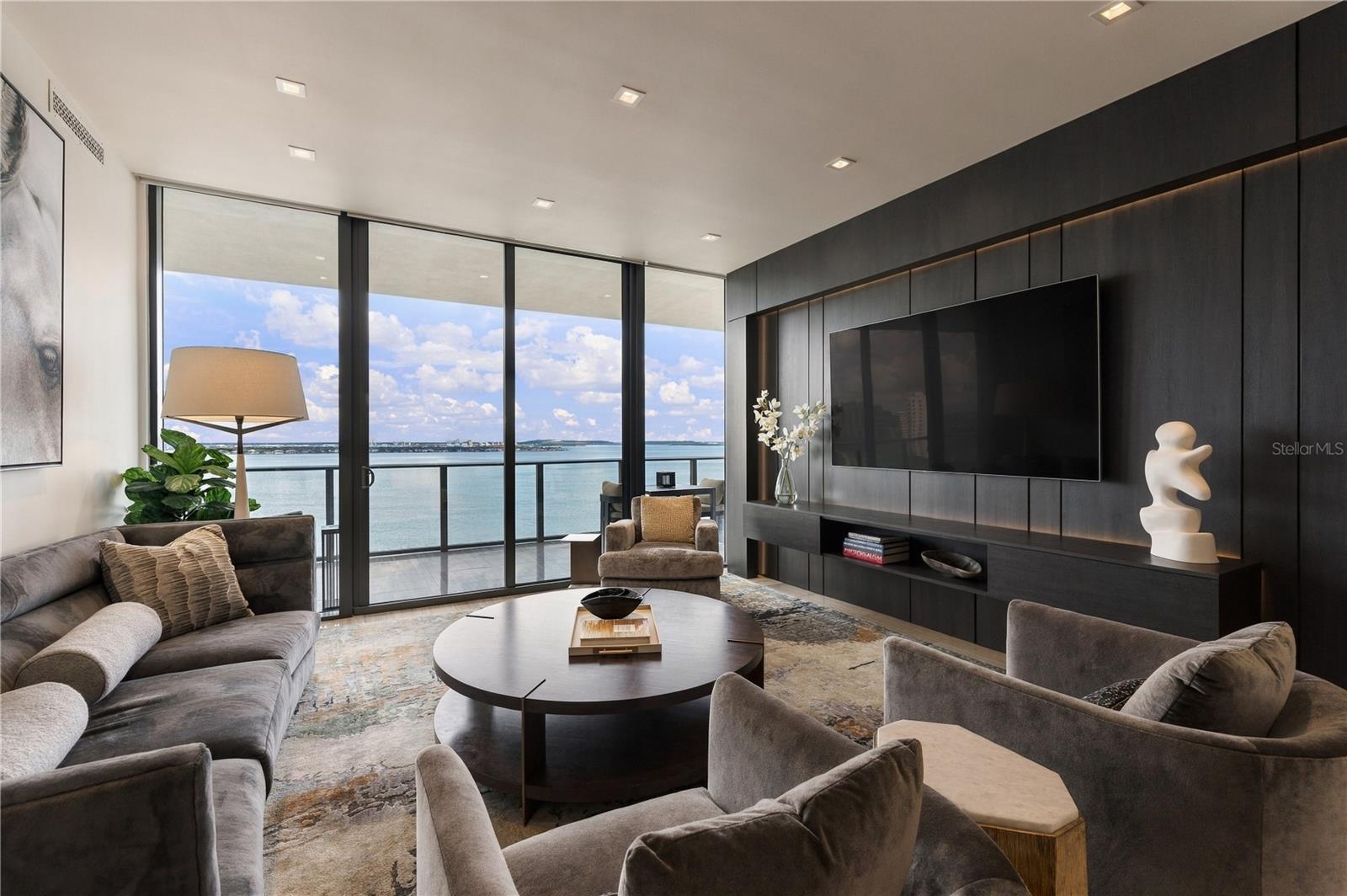 3101 BAYSHORE BLVD #1503