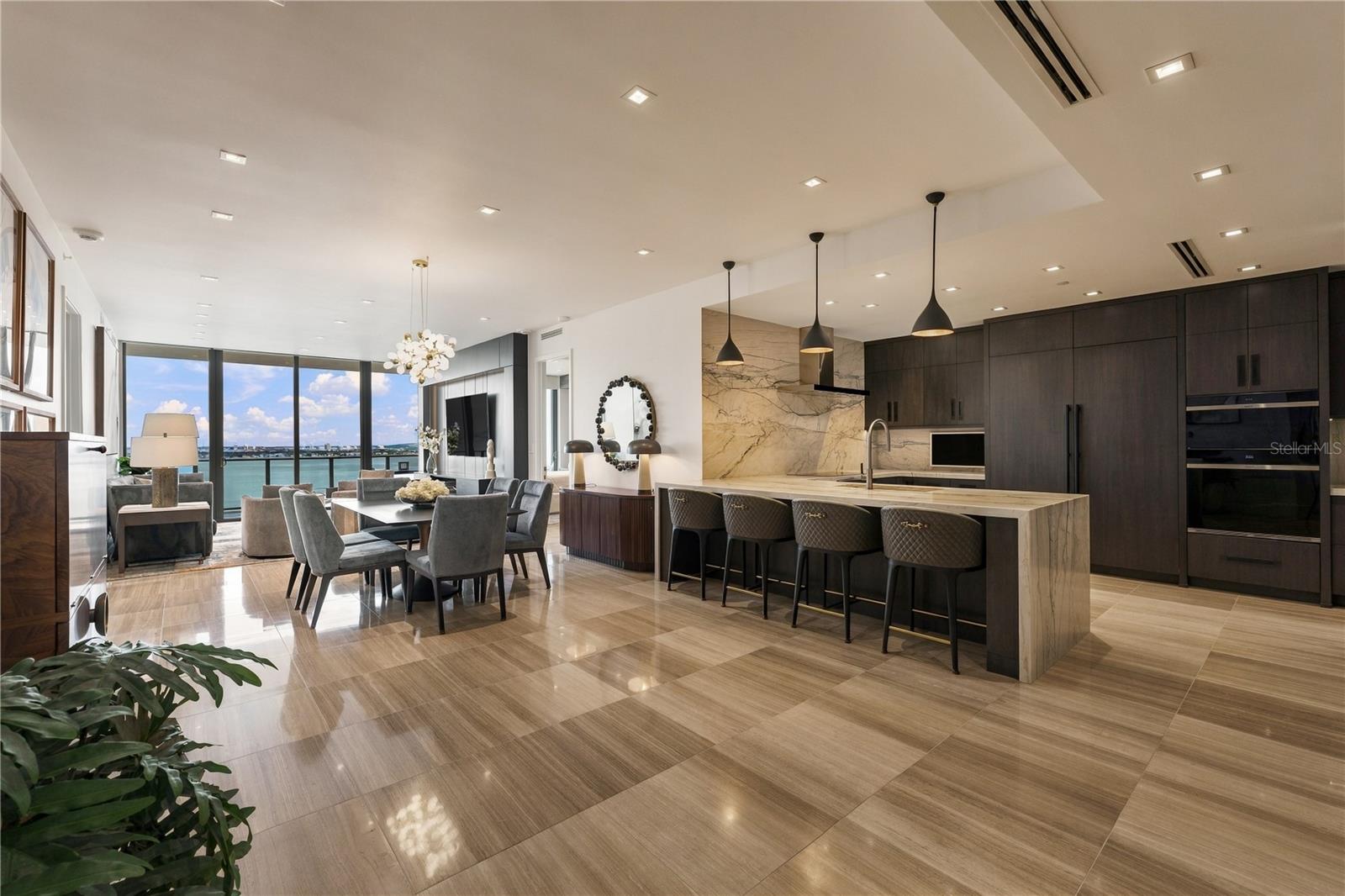 3101 BAYSHORE BLVD #1503