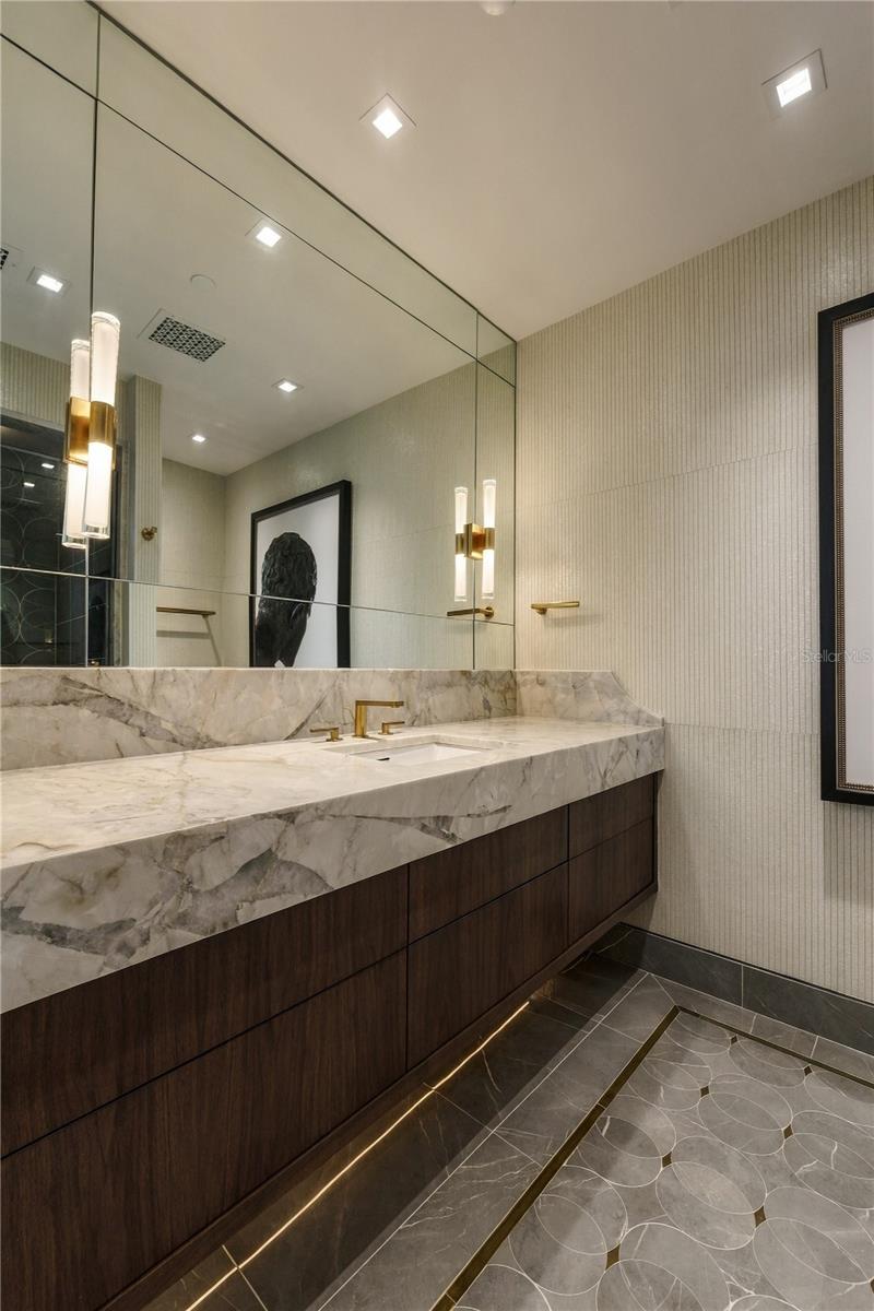 3101 BAYSHORE BLVD #1503