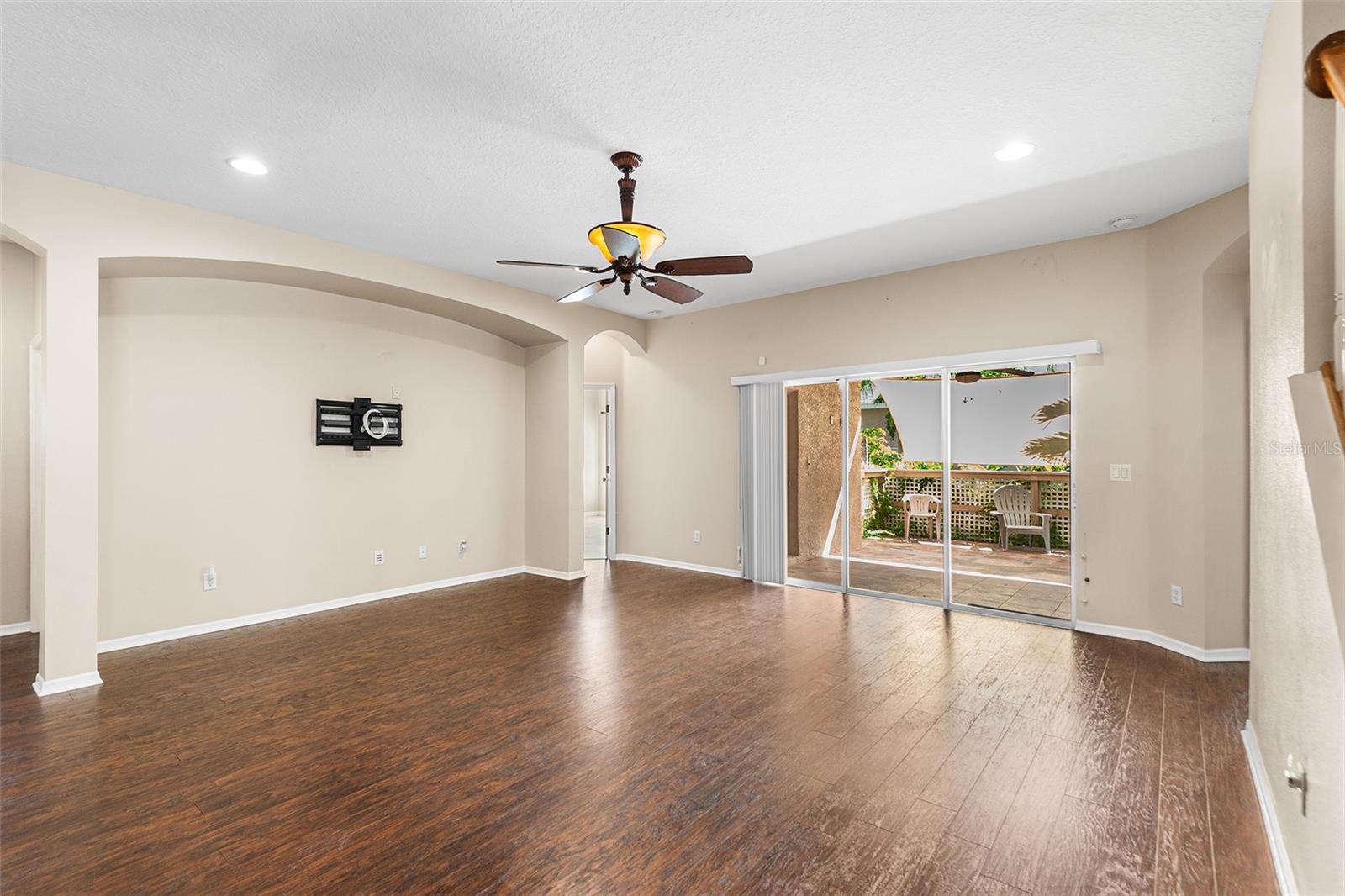 443 YORK DALE DR