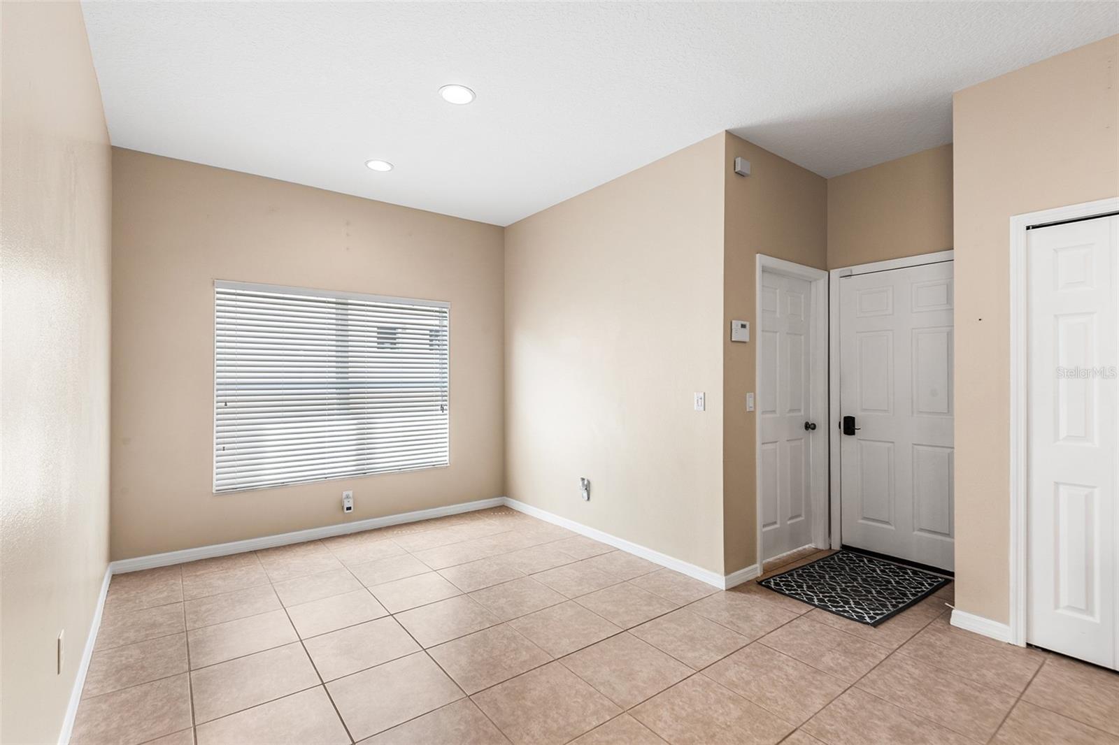 443 YORK DALE DR