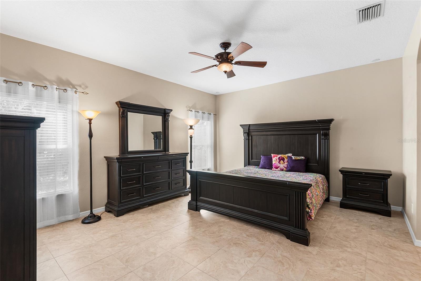 443 YORK DALE DR