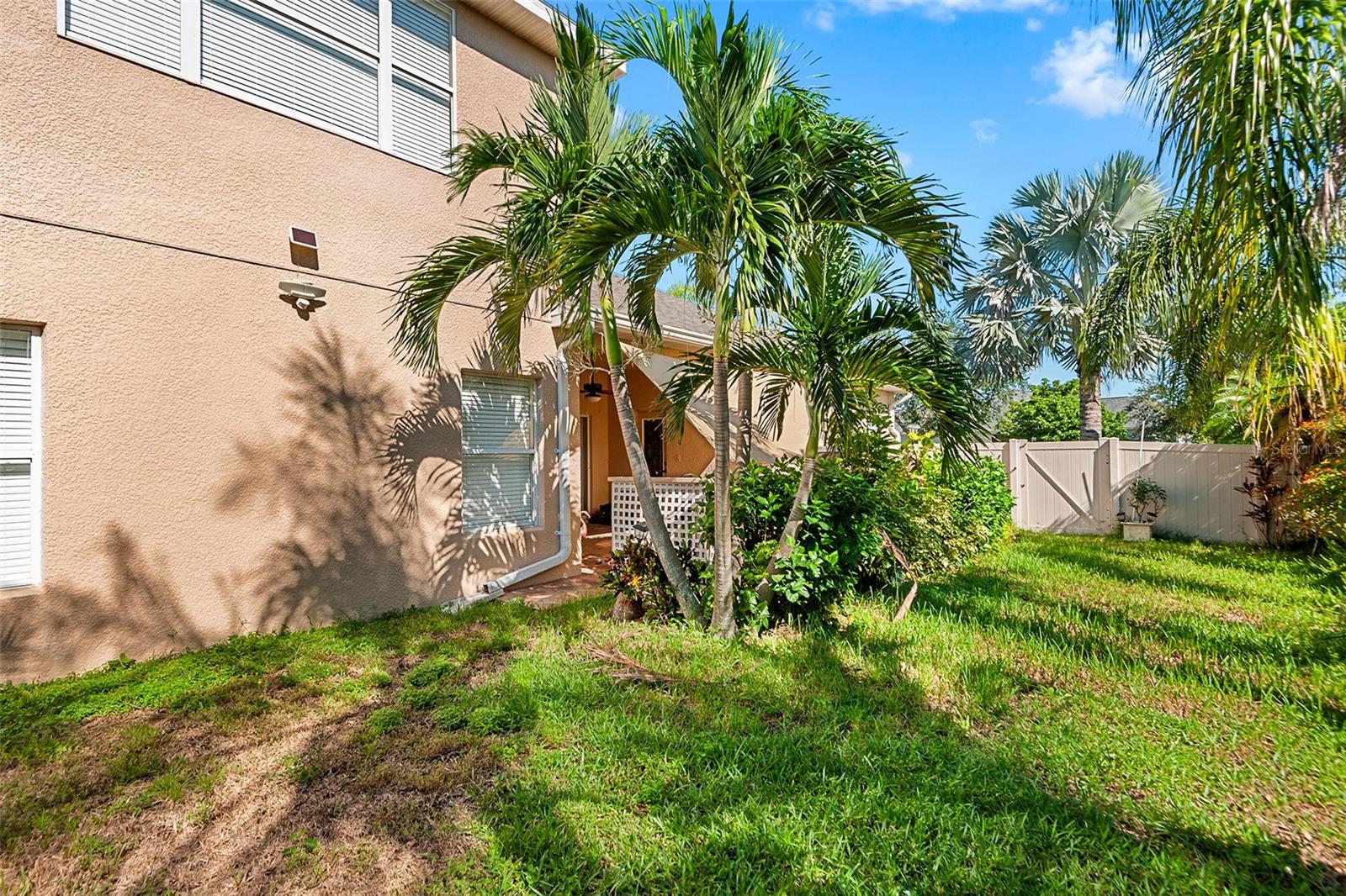 443 YORK DALE DR