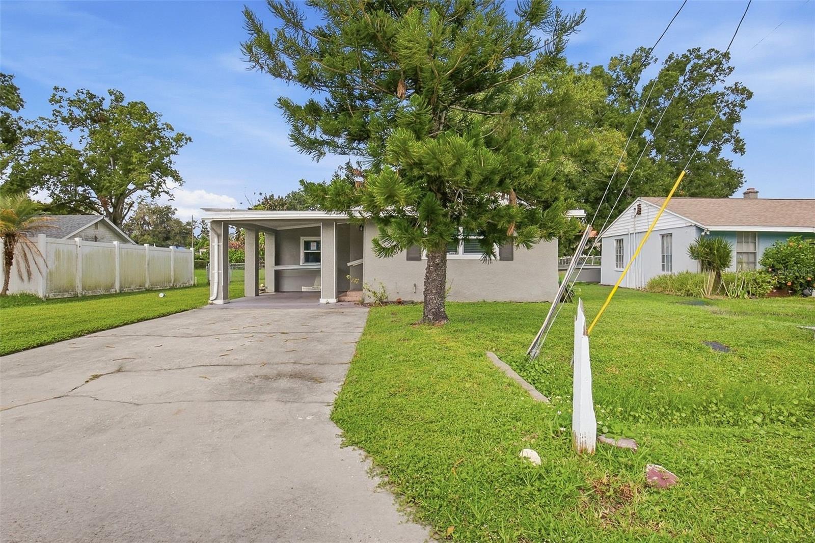 6804 N Willow Ave, Tampa