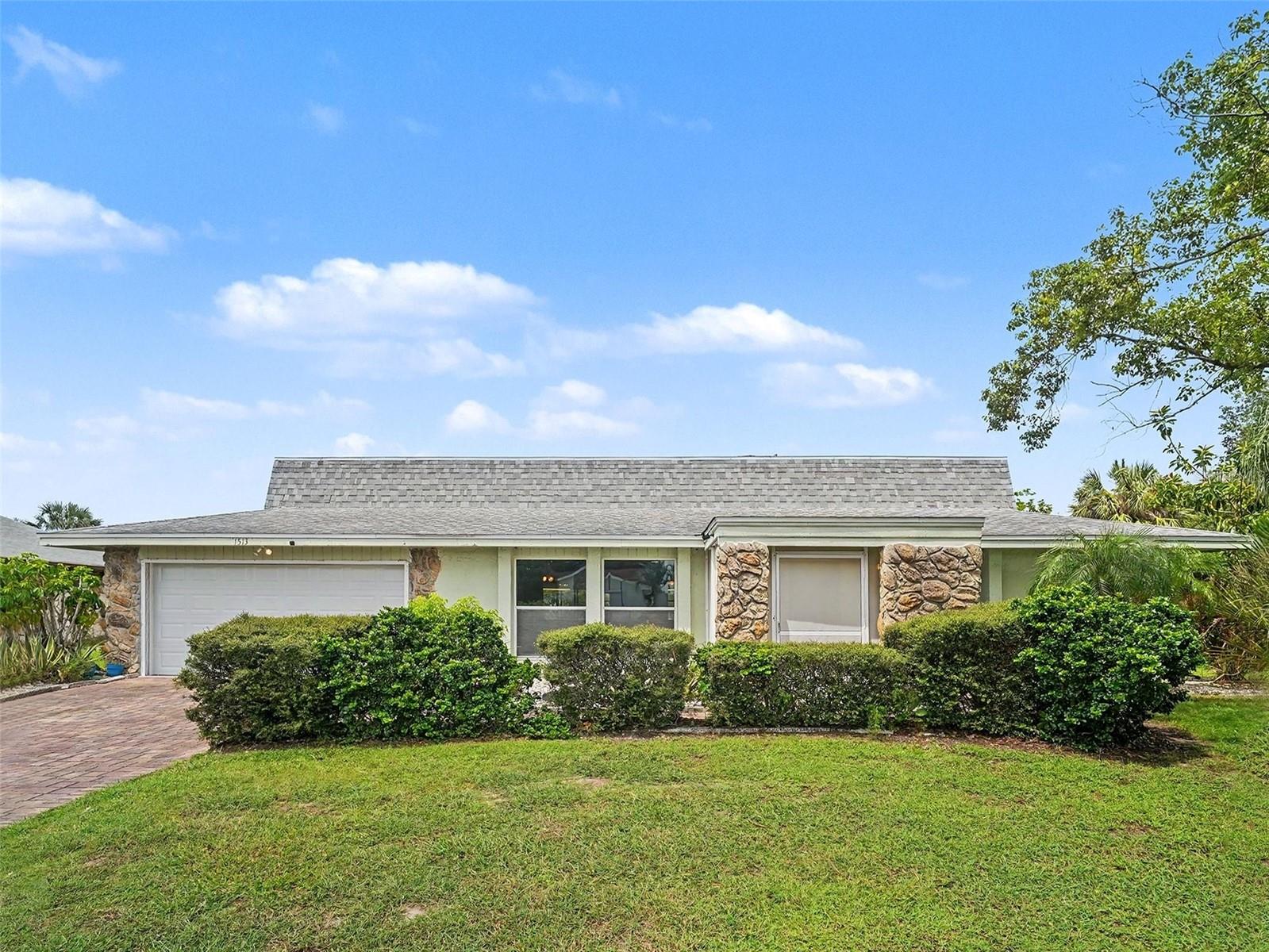1513 New Bedford Dr, Sun City Center