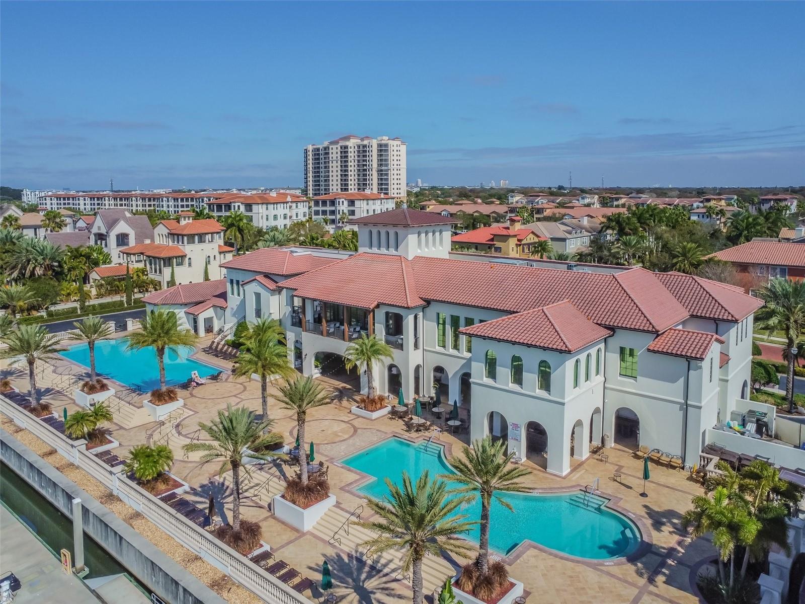 4815 YACHT CLUB DR #103