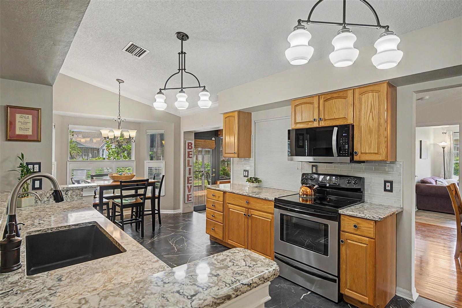 1427 FALLOWFIELD DR