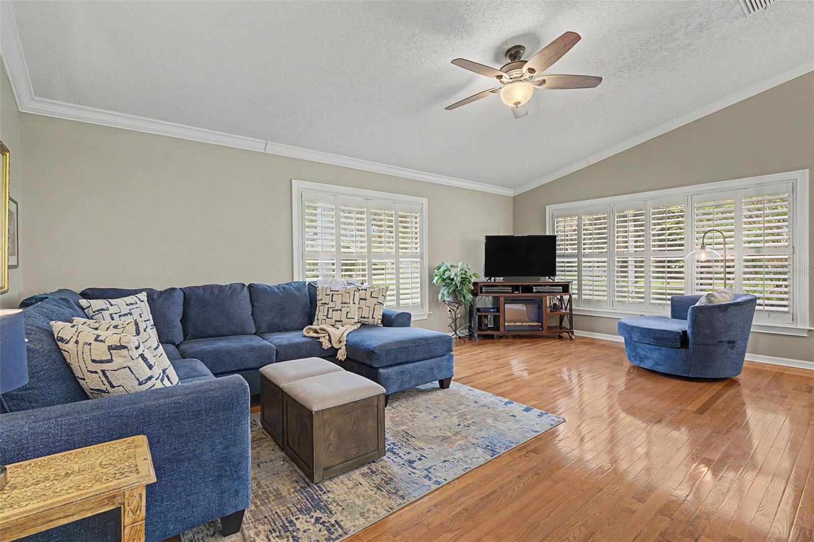 1427 FALLOWFIELD DR